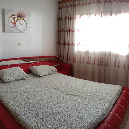 Apartment Ladybug Ocean View *