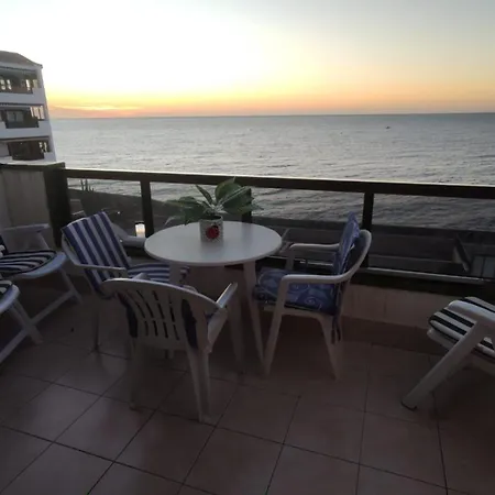 Ladybug Ocean View Apartament *